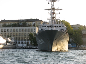 Корабль ССВ-201 «Приазовье» в Севастополе