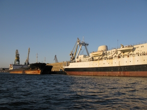 Корабль «Оренбург»